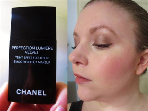 chanel perfection lumière velvet smooth-effect makeup|Chanel velvet foundation youtube.